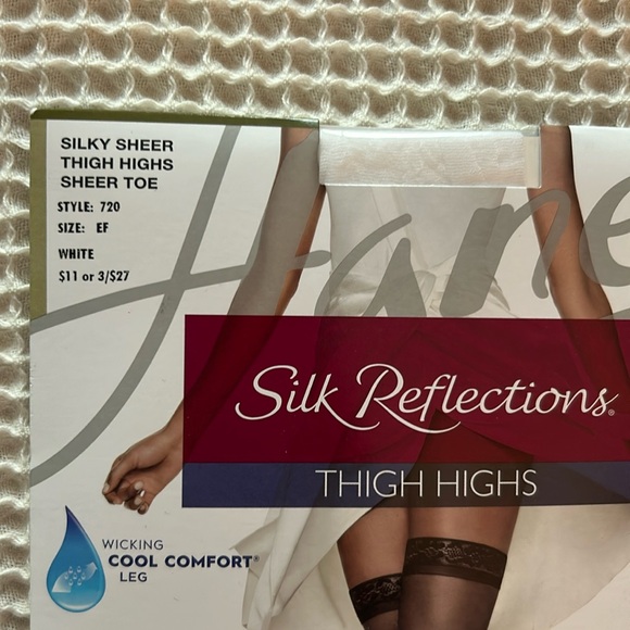 Hanes Silk Reflections Thigh Highs - Size EF - Picture 3 of 4